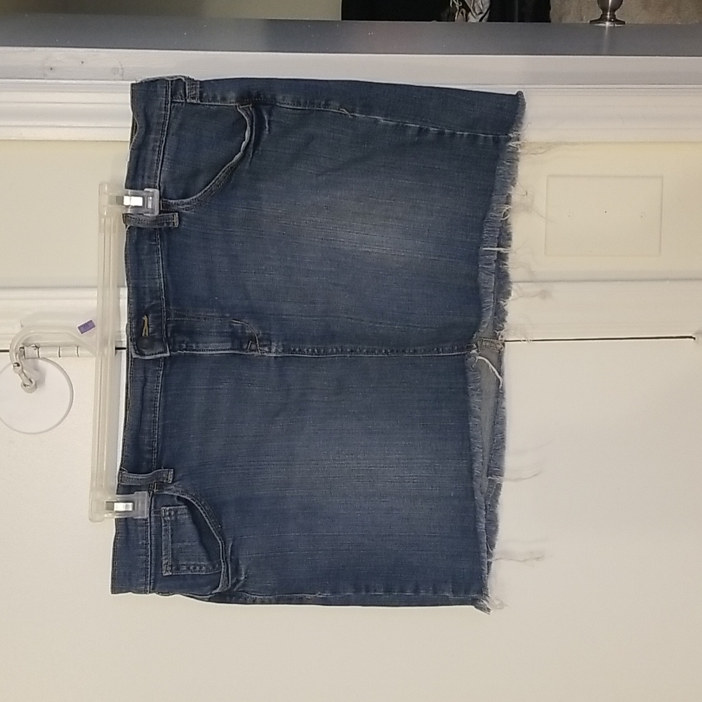 Old Navy Women's Frayed Jean Skirt